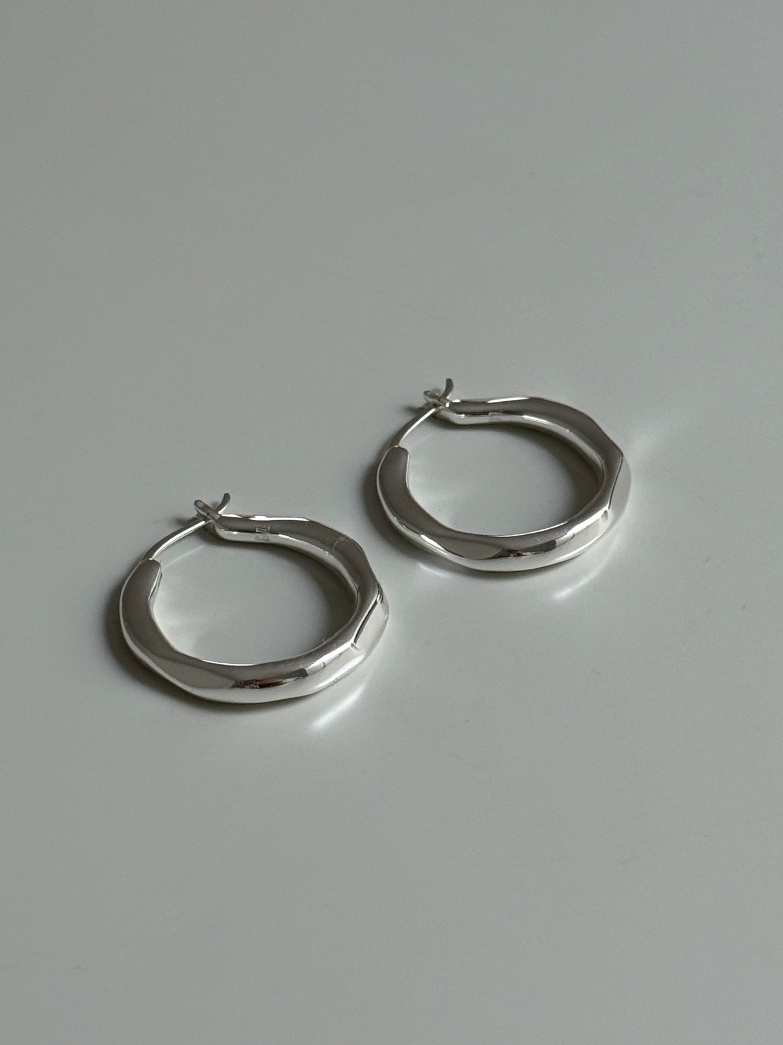 Organica Hoop Earrings Small Silver