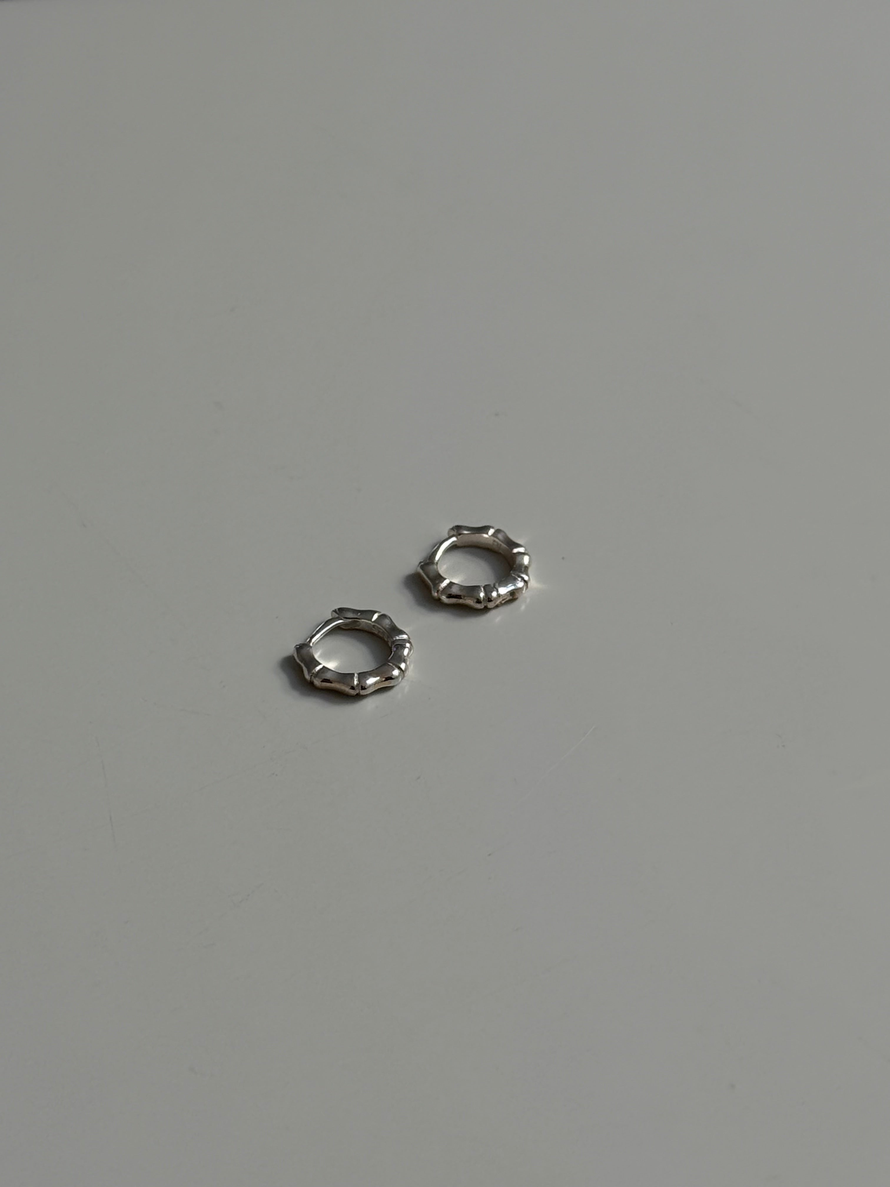 Micro Bambu Sleeper Earrings