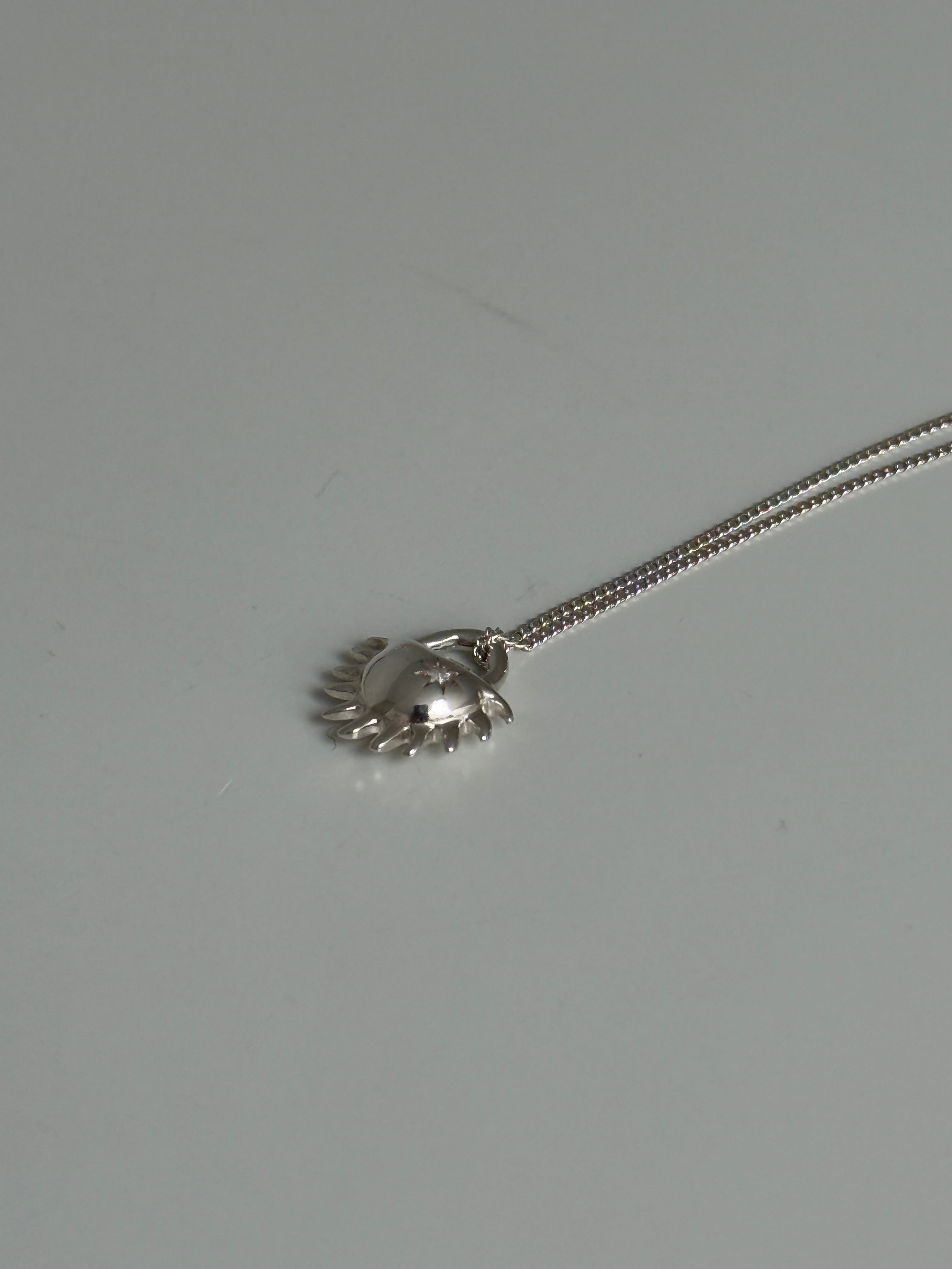 Bebe Solida Charm Pendant
