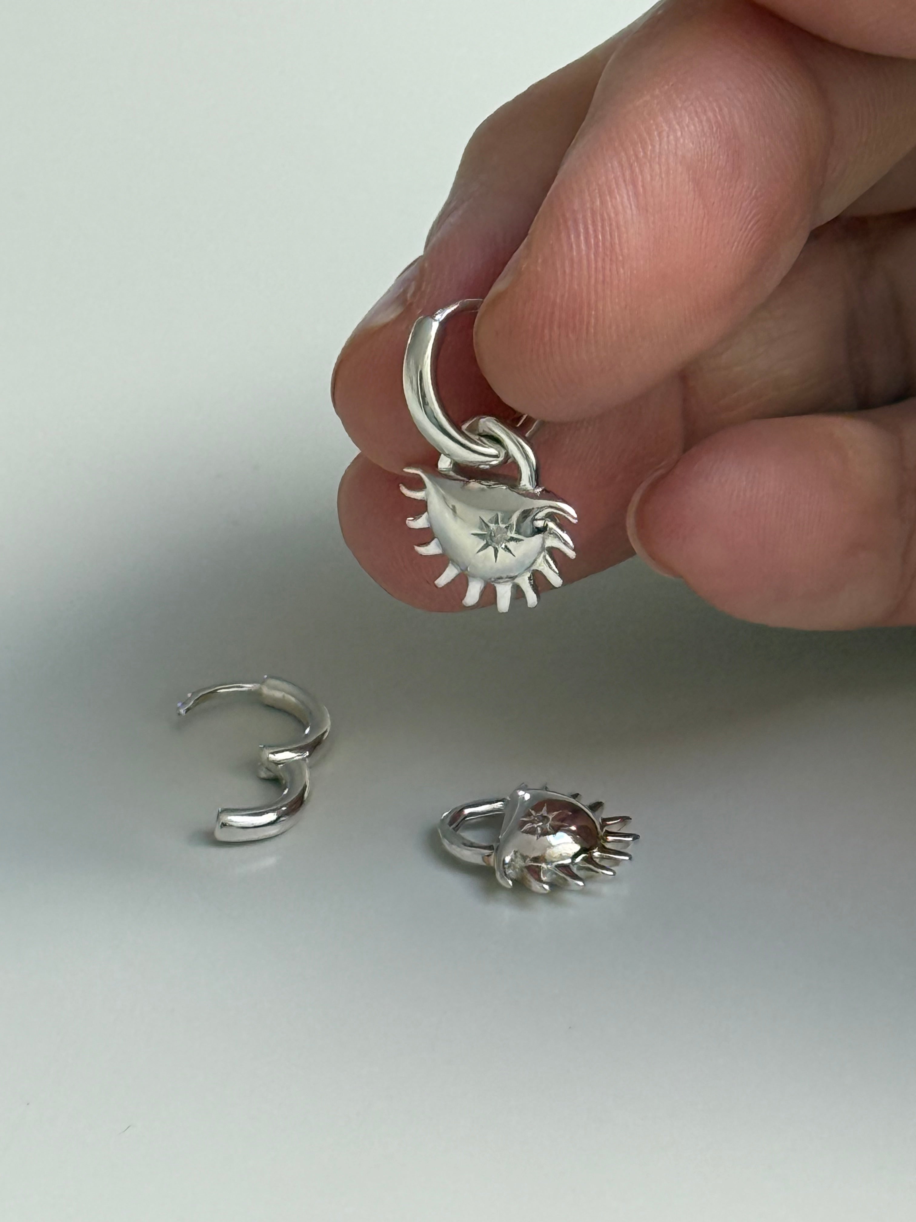 Solida Charm Earrings Silver
