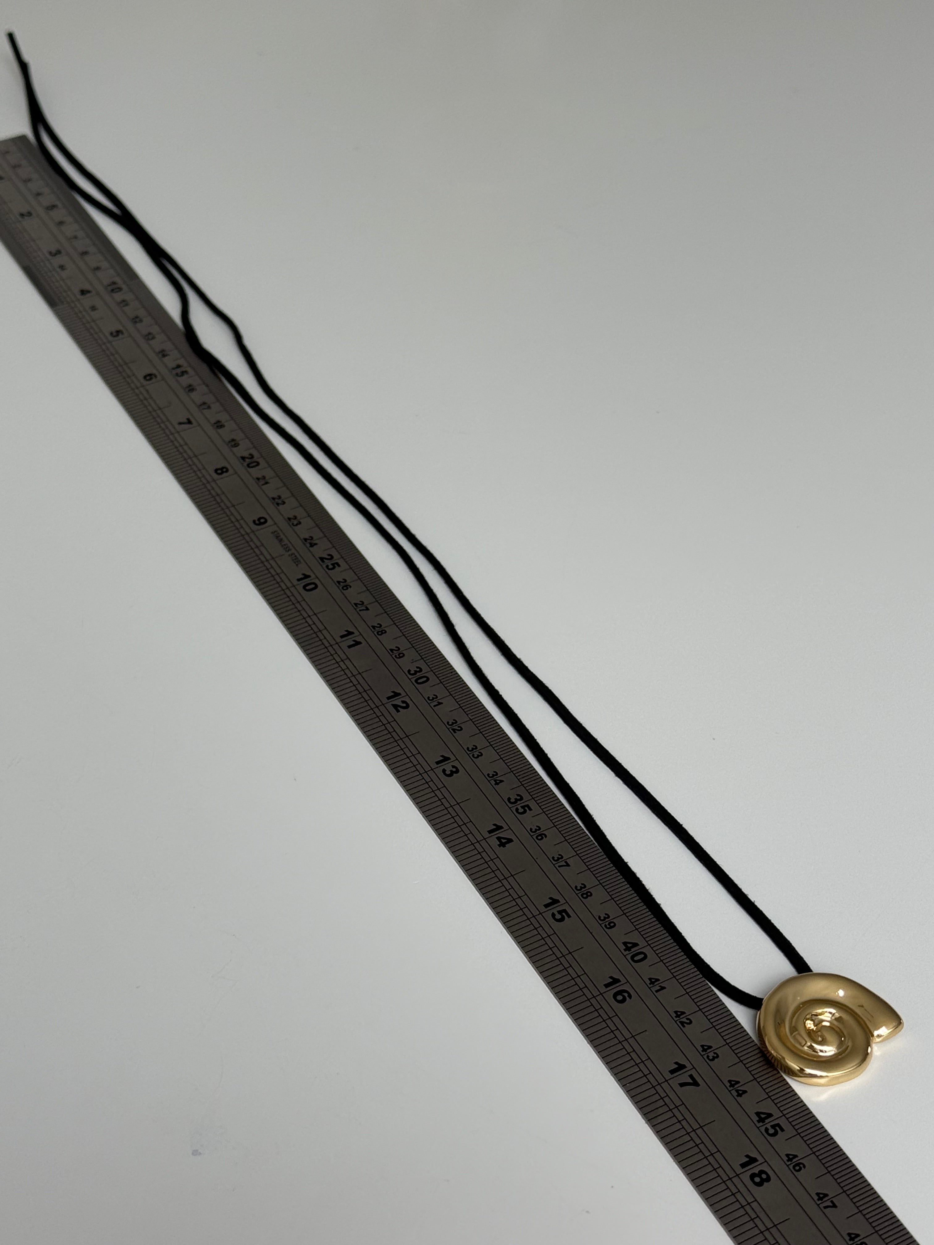 Spiral Pendant Gold