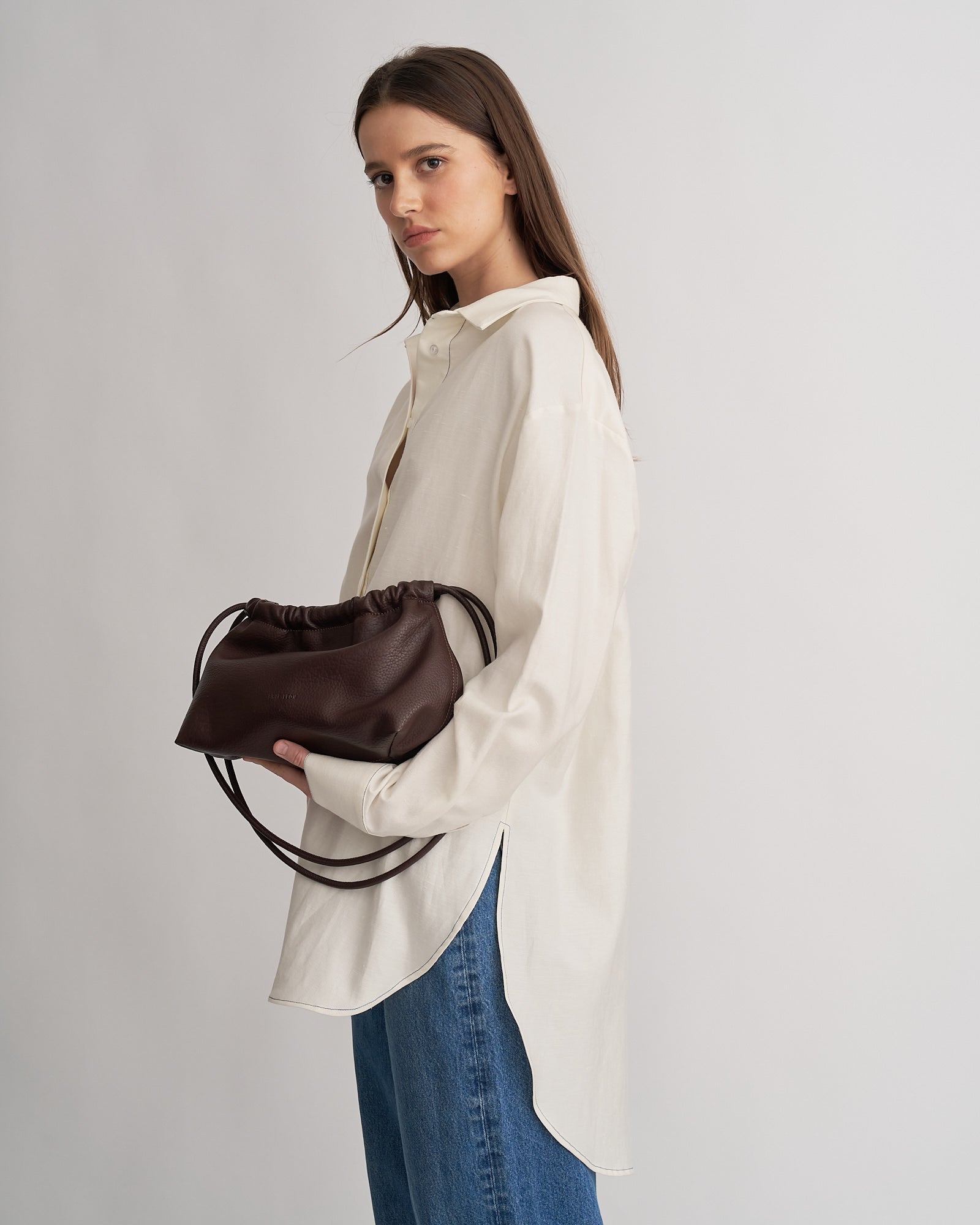 【極美品】Italian Emboss Leather Bag 定価71500円 Vittoria Leather Clutch | Top Handle | Italian Craftsmanship – I