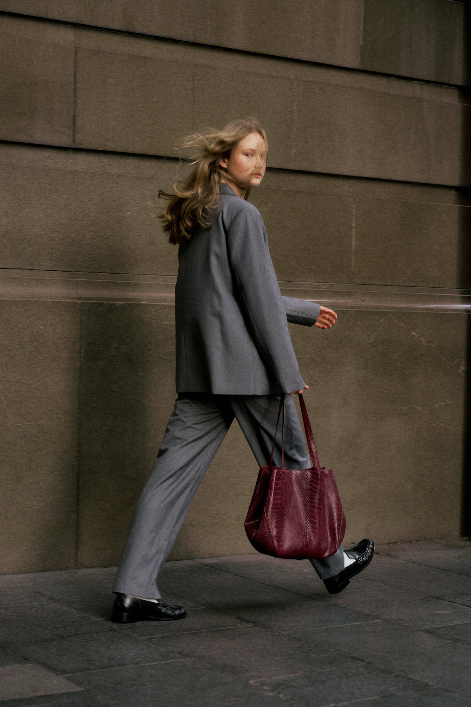 BRIE-LEON-RUSH-HOUR-REESE-BAG