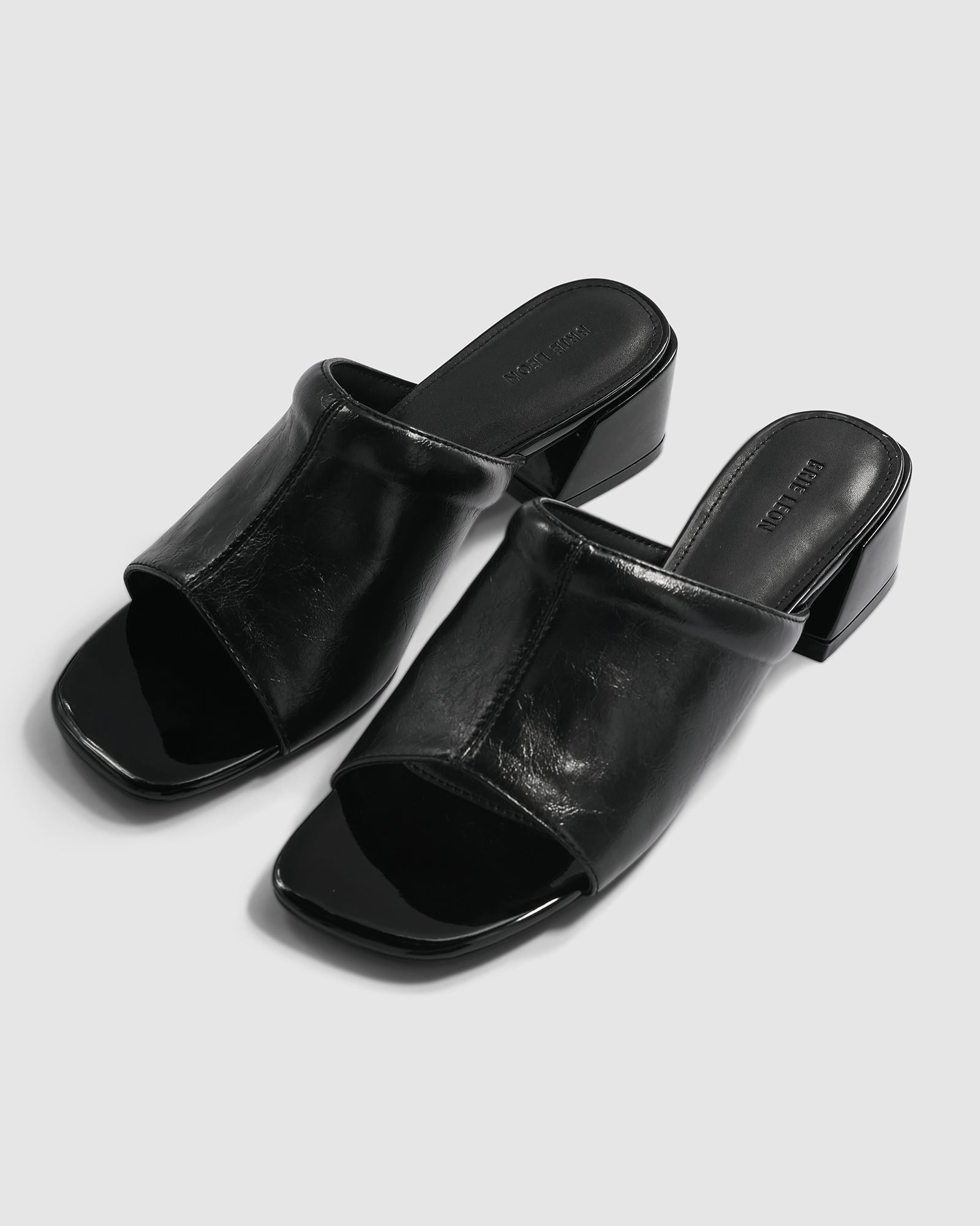 Camille Mule