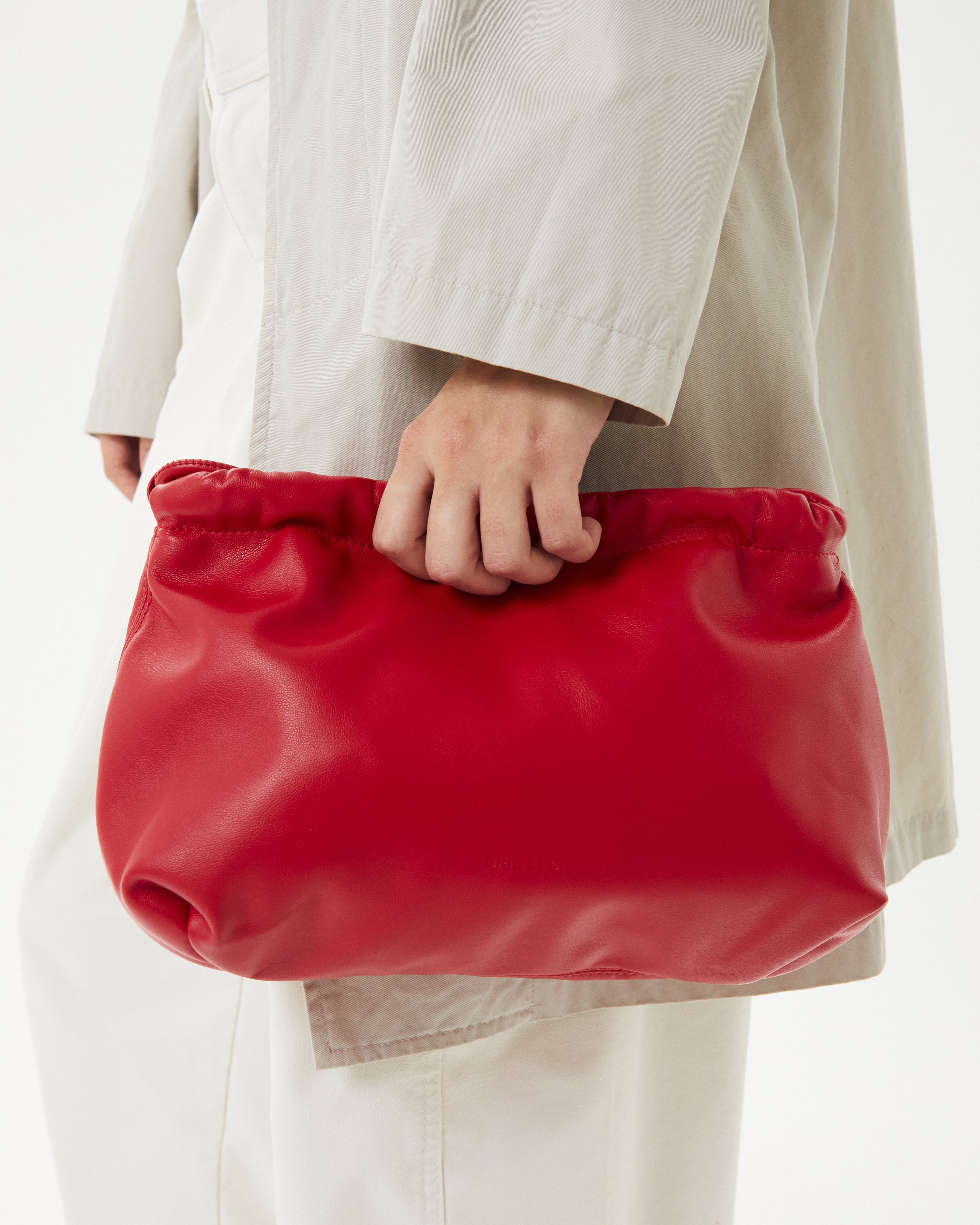 Alma Bag Crimson | Brie Leon