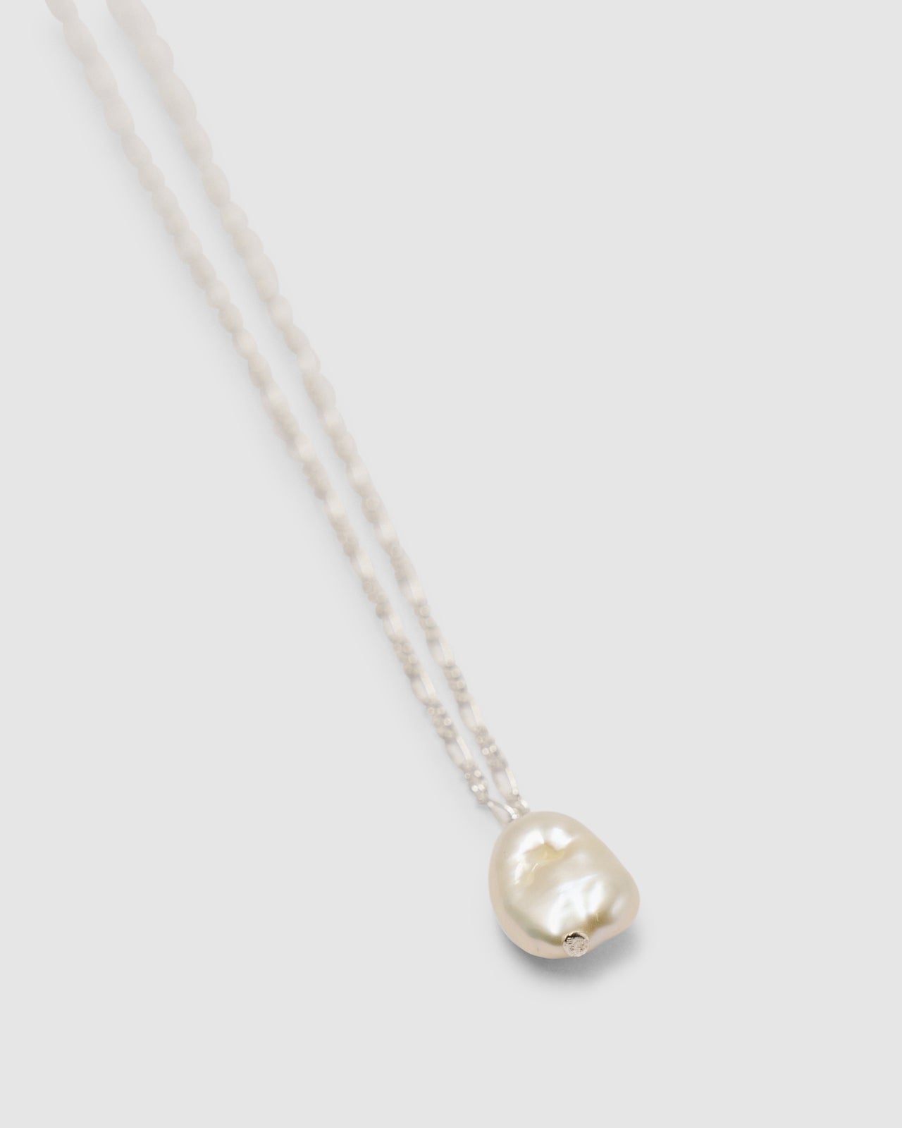Re-Edition Lila Pearl Pendant Necklace