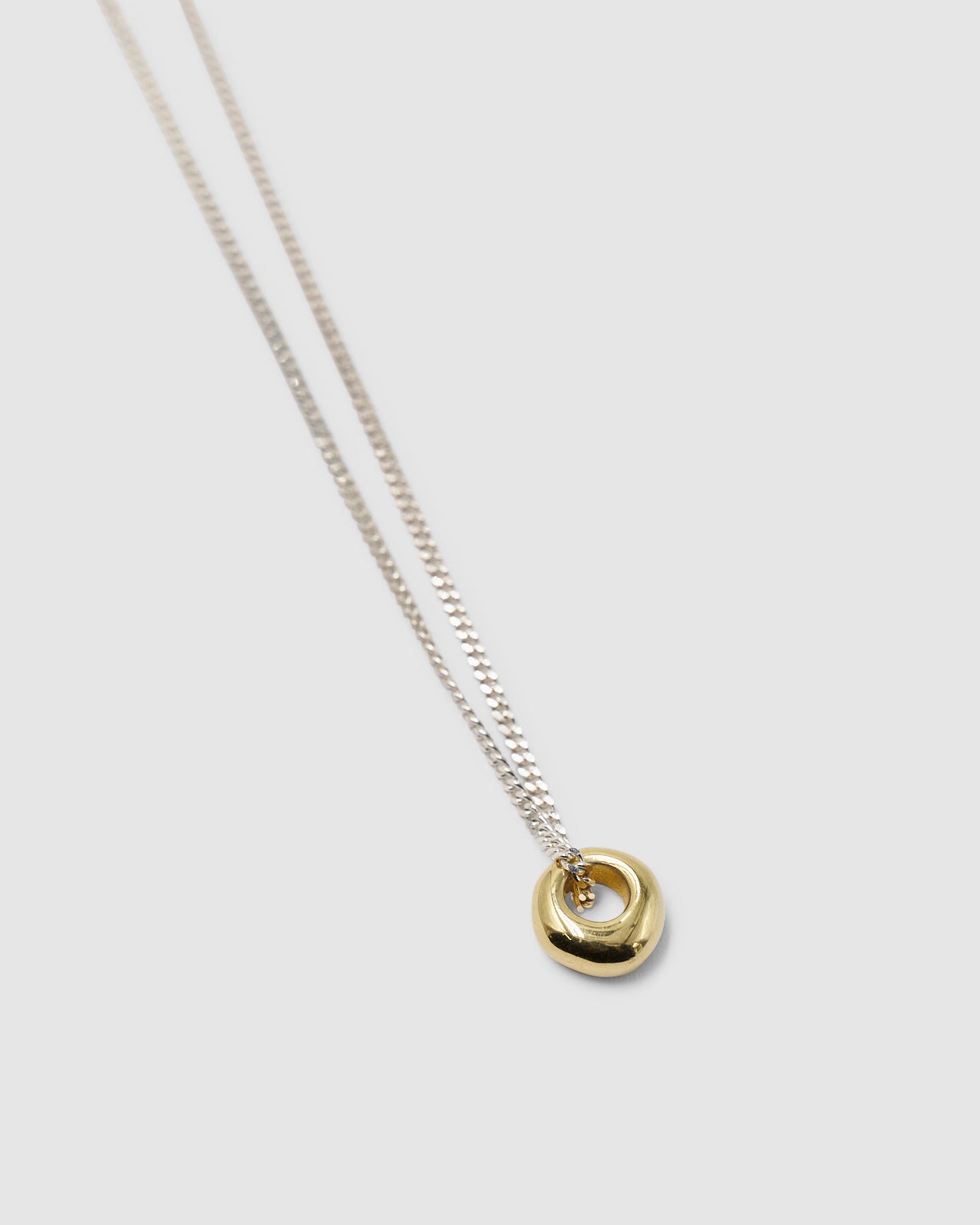 Curb Chain w Pebble Pendant Necklace