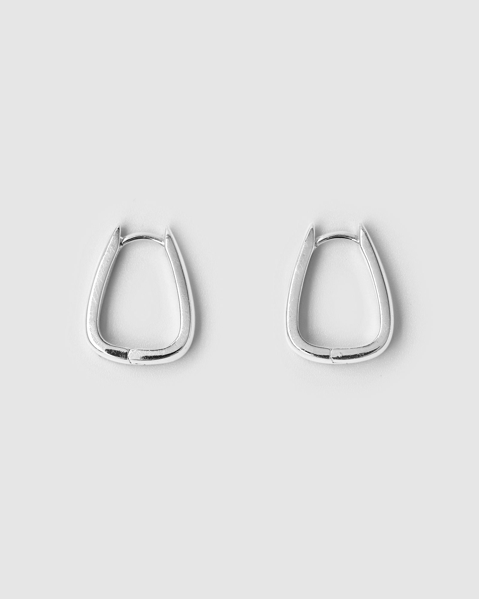 Uma Drop Sleeper Earrings
